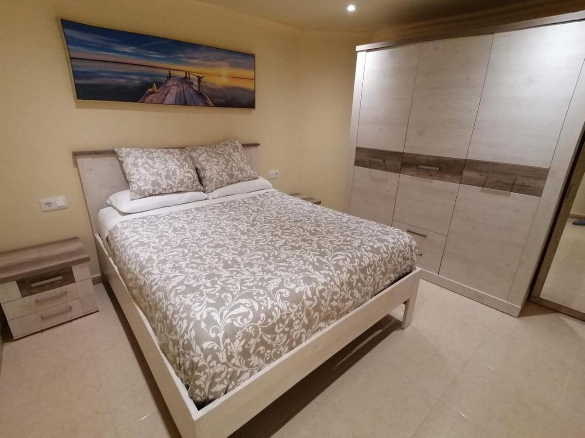 Apartamento Pirulana Bajo Apartment ฟินิสแตร์เร ภายนอก รูปภาพ