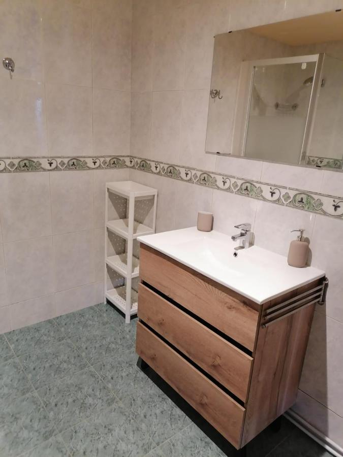 Apartamento Pirulana Bajo Apartment ฟินิสแตร์เร ภายนอก รูปภาพ
